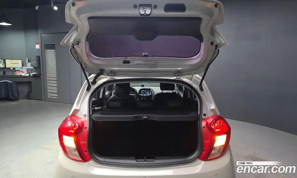 Chevrolet Spark 2018 1.0 Автомат в Москве № 934561, фото 20