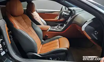 BMW 8-Series 2024 4.4 Автомат в Москве № 934828, миниатюра 11