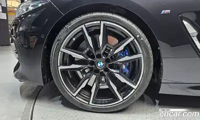 BMW 8-Series 2024 4.4 Автомат в Москве № 934828, миниатюра 5