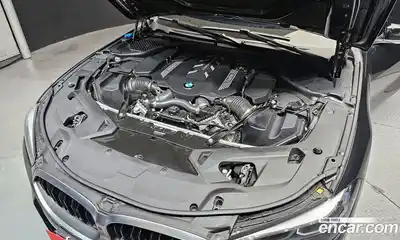 BMW 8-Series 2024 4.4 Автомат в Москве № 934828, миниатюра 6