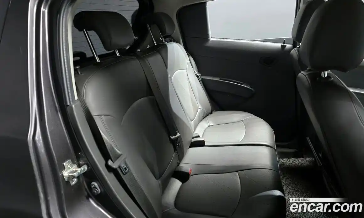 Chevrolet Spark 2014 1.0 гидро в Москве № 935192, фото 12