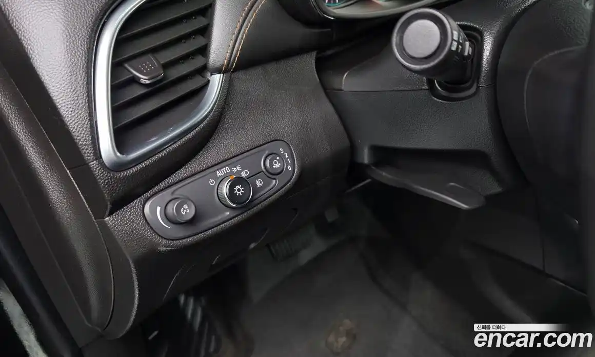 Chevrolet Trax 2018 1.4 Автомат в Москве № 935206, фото 17