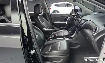 Chevrolet Trax 2018 1.4 Автомат в Москве № 935206, миниатюра 10