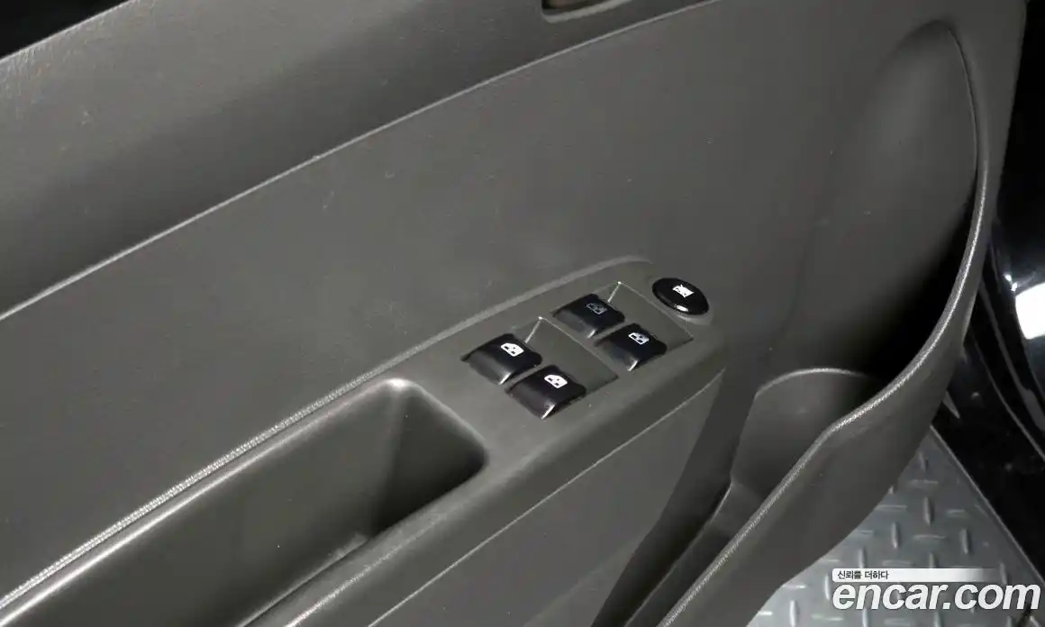 Chevrolet Matiz 2011 1.0 Автомат в Москве № 935320, фото 17