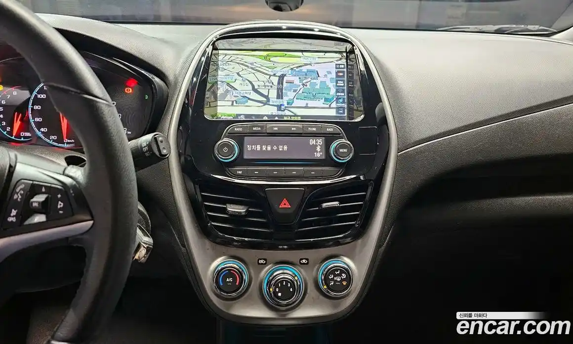 Chevrolet Spark 2017 1.0 Автомат в Москве № 935486, фото 16