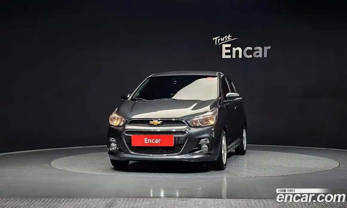 Chevrolet Spark 2017 1.0 Автомат в Москве № 935486, фото 3