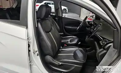 Chevrolet Spark 2018 1.0 Автомат в Москве № 935707, миниатюра 12