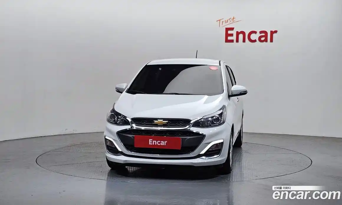 Chevrolet Spark 2018 1.0 Автомат в Москве № 935707, фото 3