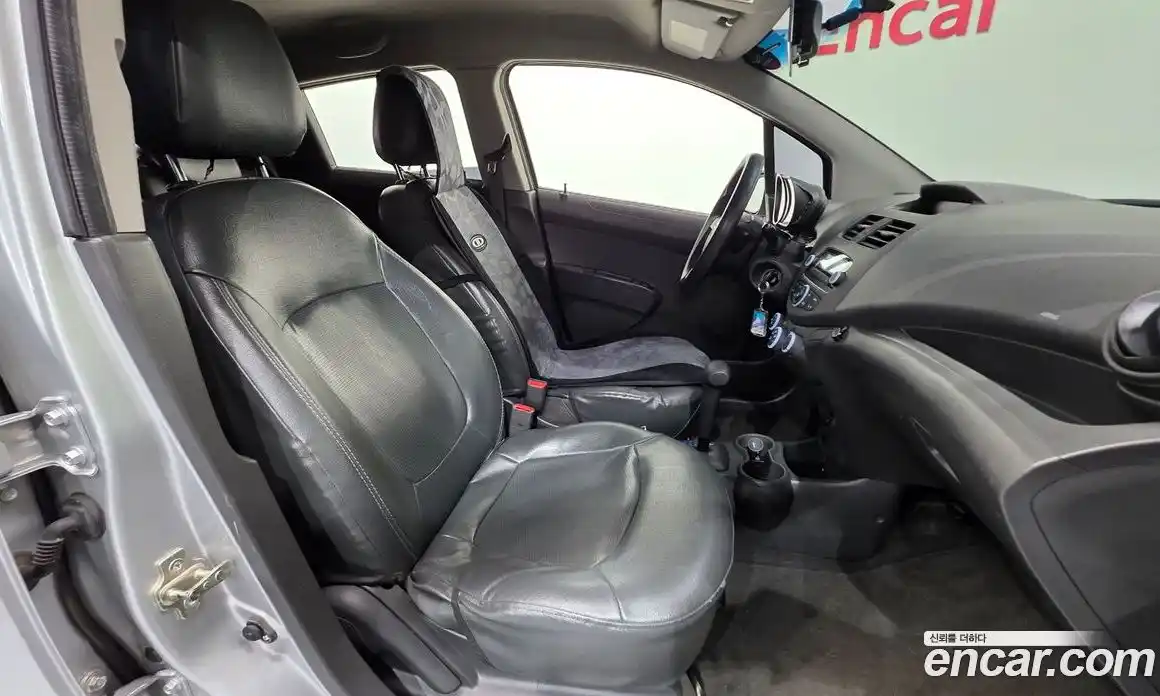 Chevrolet Spark 2013 1.0 гидро в Москве № 935722, фото 10