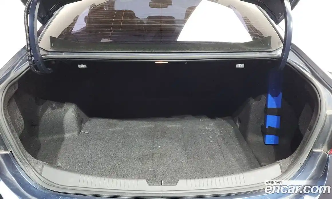 Chevrolet Malibu 2017 2.0 Автомат в Москве № 935808, фото 20