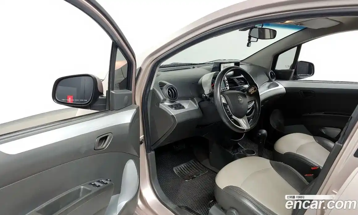 Chevrolet Spark 2012 1.0 гидро в Москве № 936068, фото 10