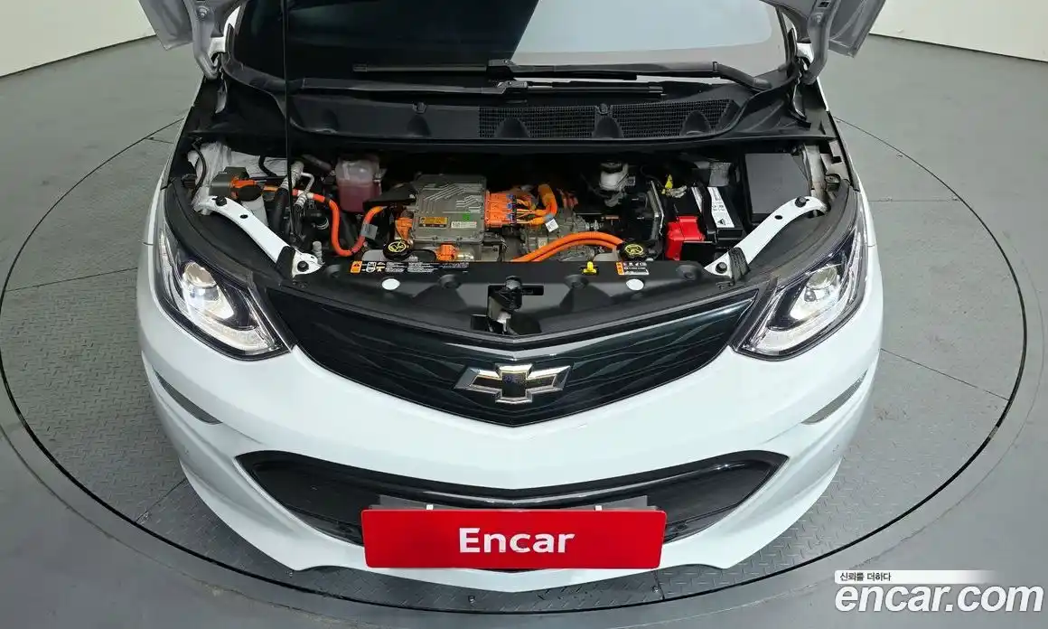 Chevrolet Bolt EV 2019 0.2 Автомат в Москве № 936425, фото 6