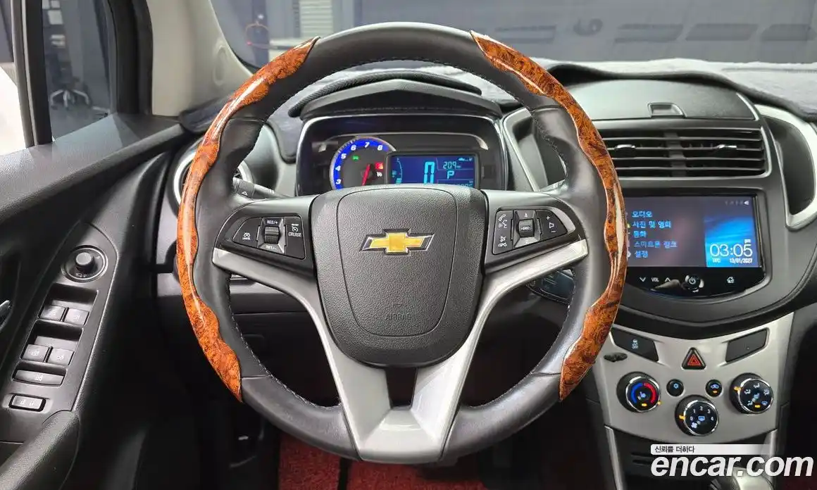 Chevrolet Trax 2015 1.4 Автомат в Москве № 936446, фото 13