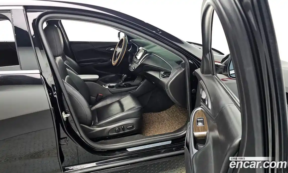 Chevrolet Malibu 2017 2.0 Автомат в Москве № 936525, фото 11