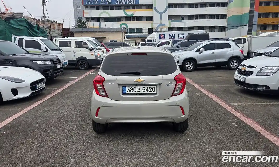 Chevrolet Spark 2016 1.0 Автомат в Москве № 936787, фото 5