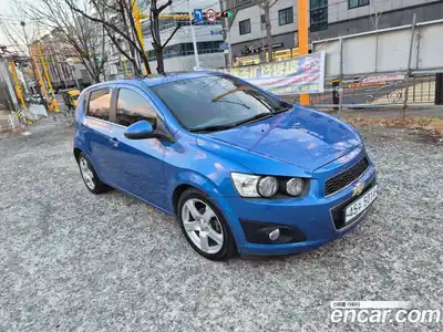 Chevrolet Aveo LT 최고급형