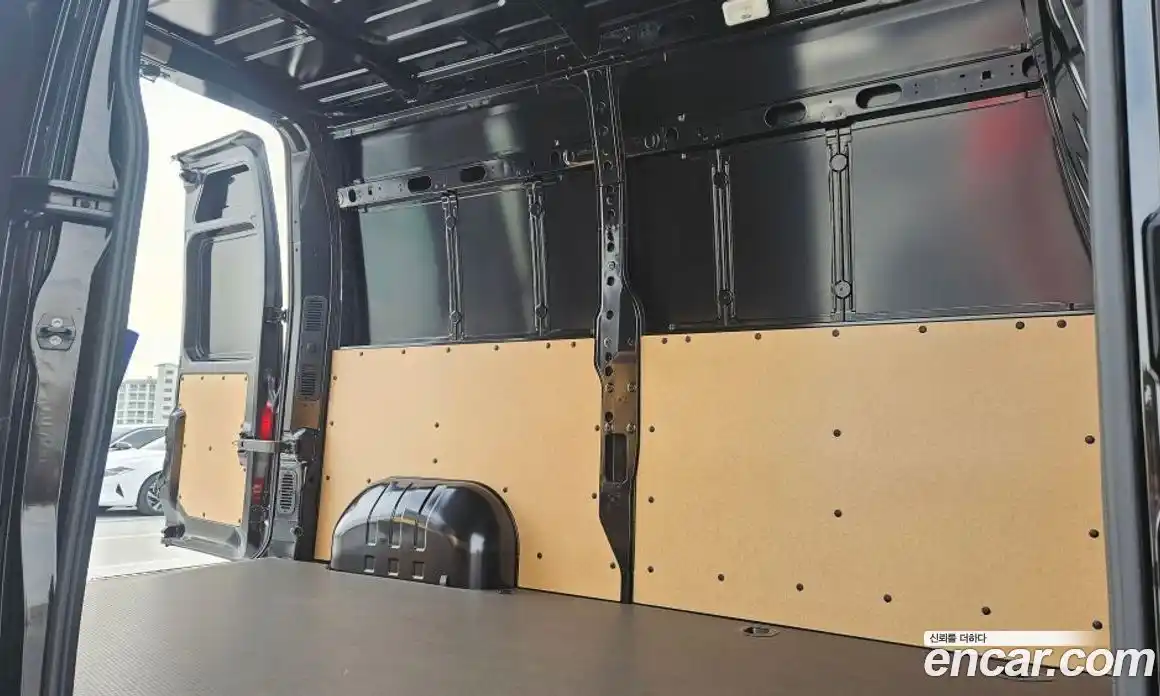 Renault Master 2024 2.3 Механическая в Москве № 937034, фото 18