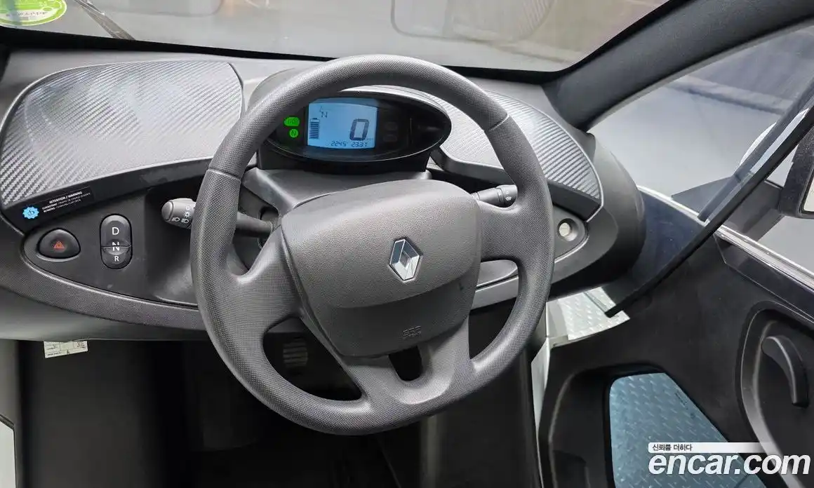 Renault Twizy 2017 0.1 гидро в Москве № 937040, фото 12