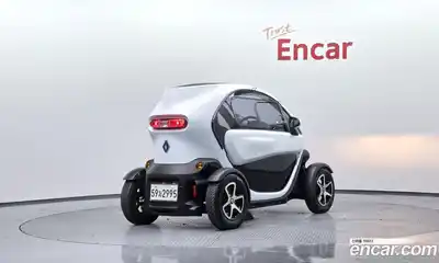 Renault Twizy 2017 0.1 гидро в Москве № 937040, миниатюра 2