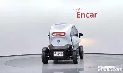 Renault Twizy 2017 0.1 гидро в Москве № 937040, миниатюра 3