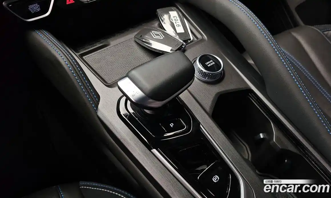 Renault Grand Koleos 2025 1.5 Автомат в Москве № 937043, фото 9