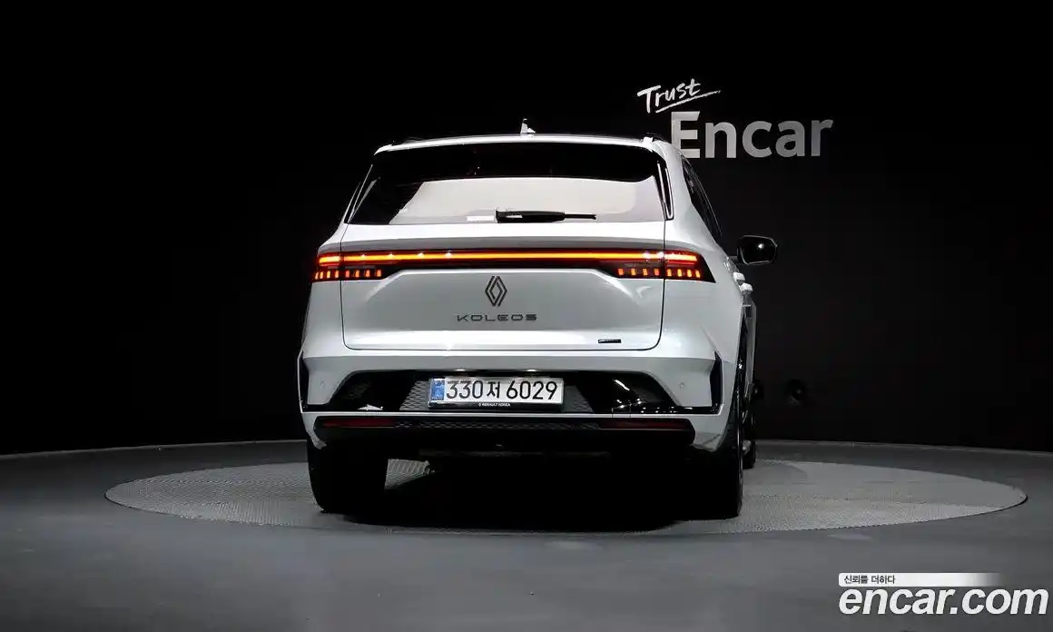 Renault Grand Koleos 2025 1.5 Автомат в Москве № 937104, фото 4