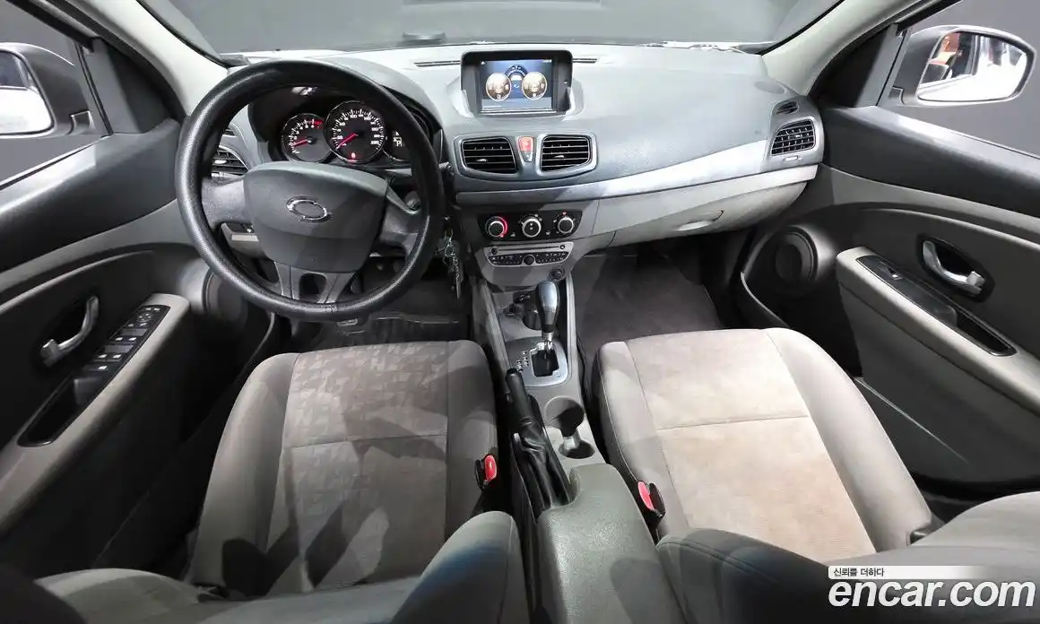 Renault SM3 2011 1.6 гидро в Москве № 937477, фото 7