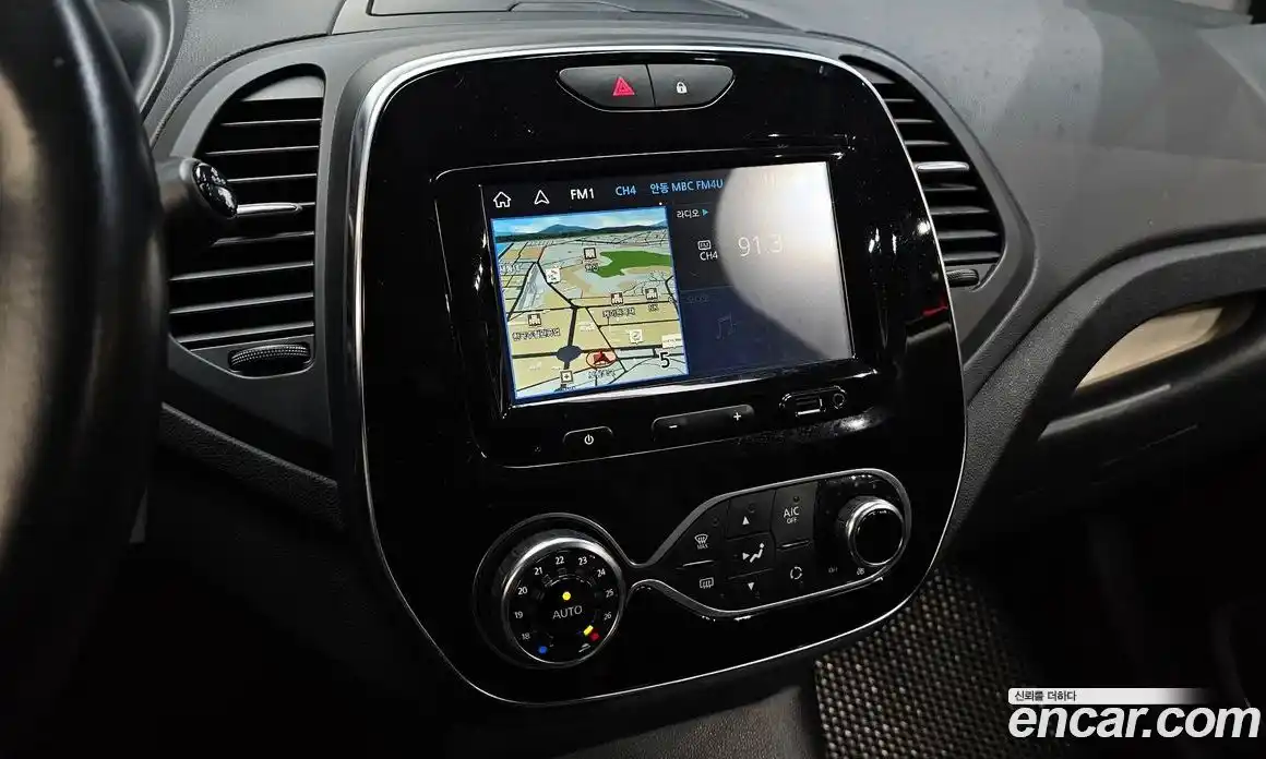 Renault QM3 2018 1.5 гидро в Москве № 937530, фото 14