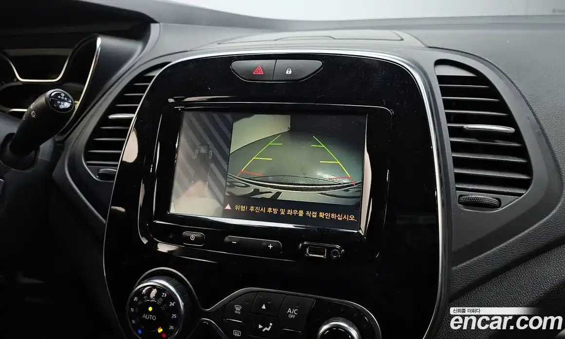 Renault QM3 2018 1.5 гидро в Москве № 937530, фото 15