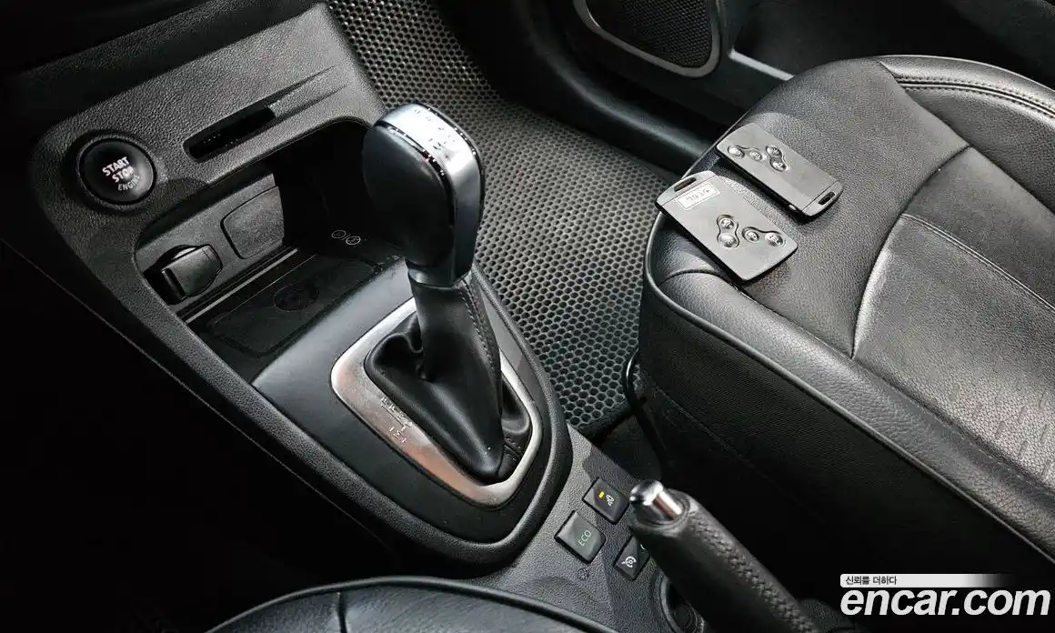 Renault QM3 2018 1.5 гидро в Москве № 937530, фото 9