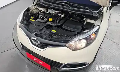 Renault QM3 2014 1.5 Автомат в Москве № 937545, миниатюра 6