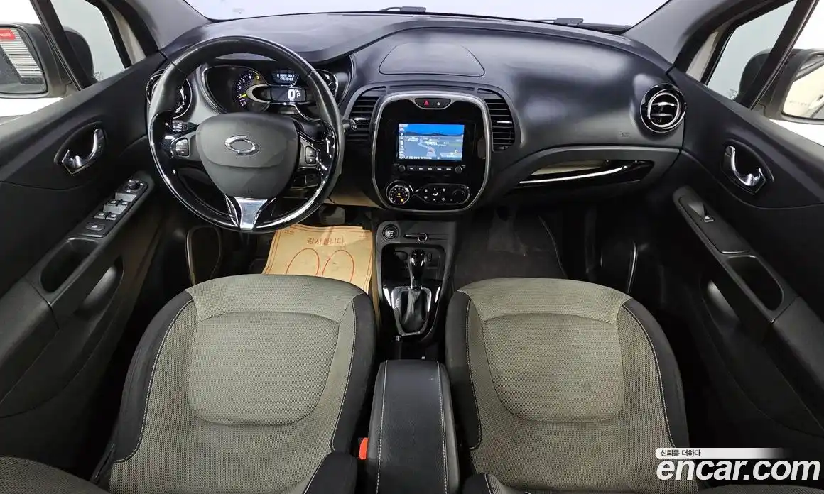 Renault QM3 2014 1.5 Автомат в Москве № 937545, фото 7