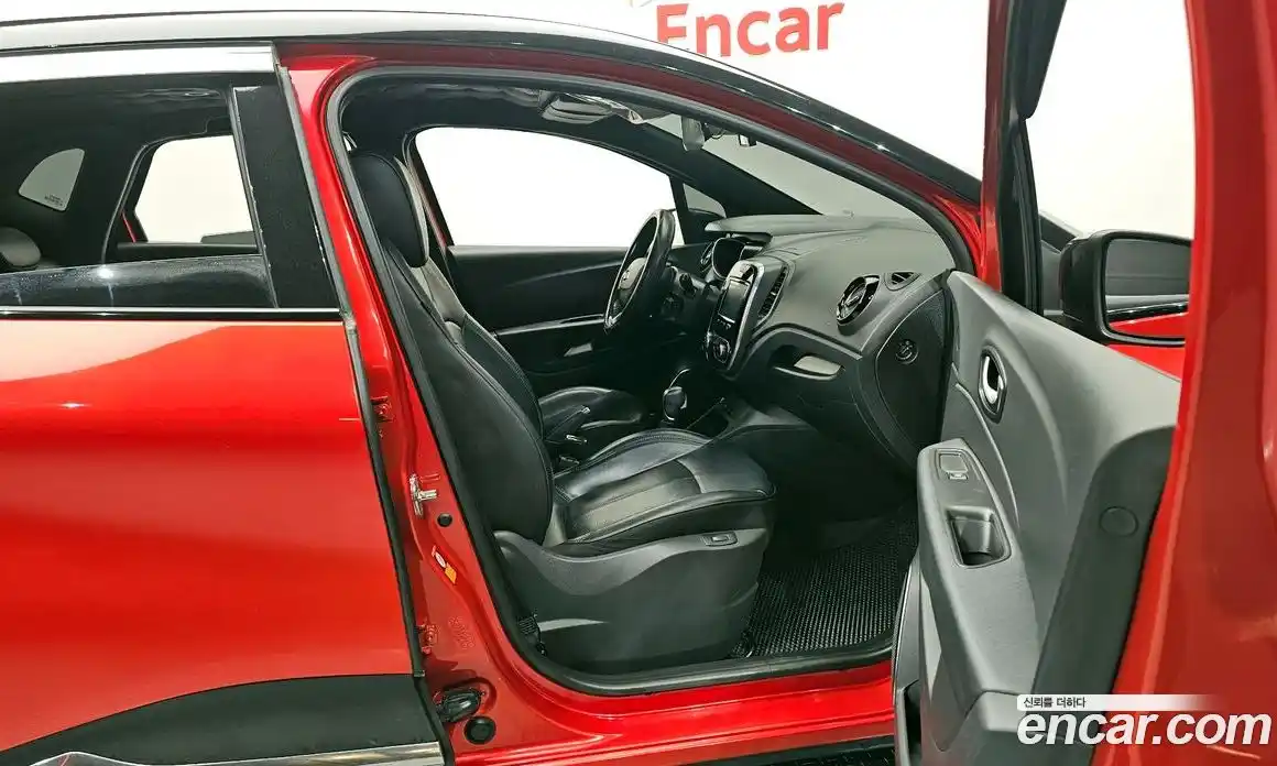 Renault QM3 2019 1.5 гидро в Москве № 937580, фото 11