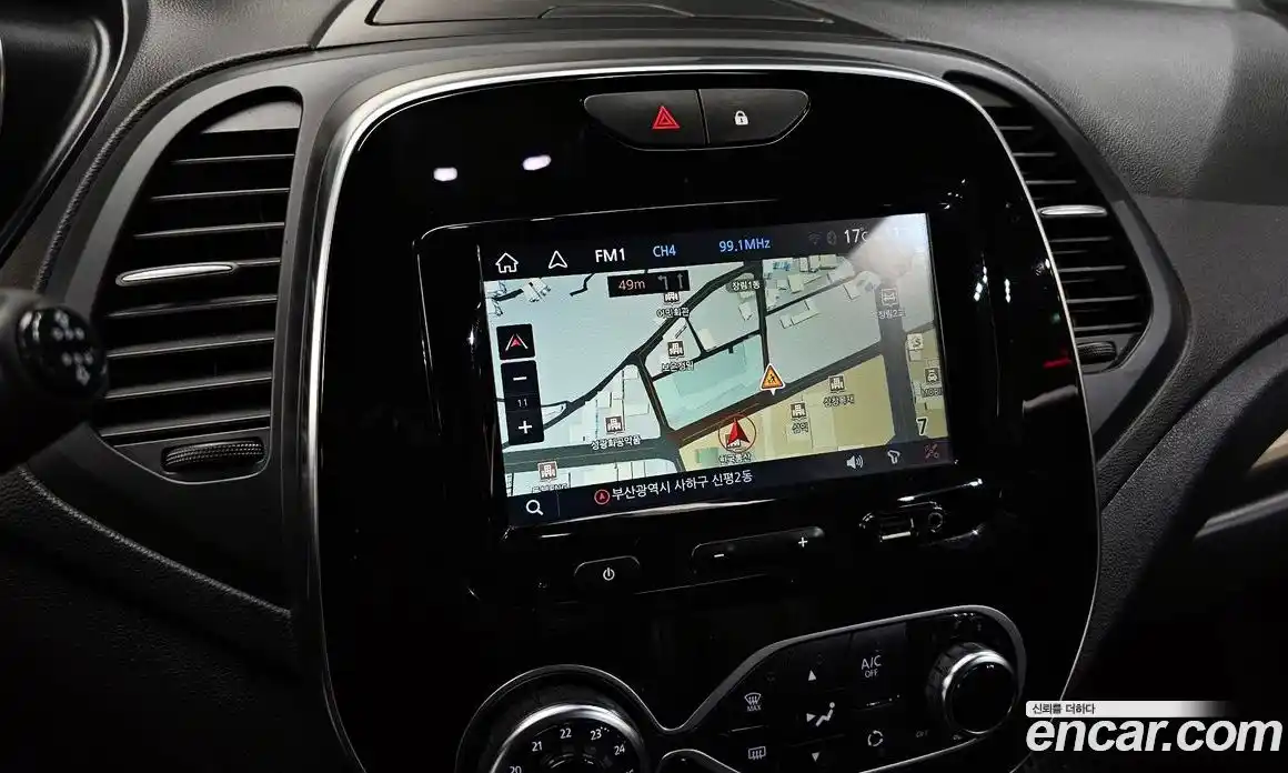 Renault QM3 2019 1.5 гидро в Москве № 937580, фото 14