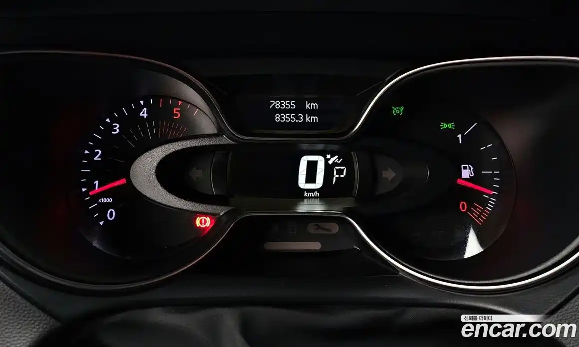 Renault QM3 2019 1.5 гидро в Москве № 937580, фото 8