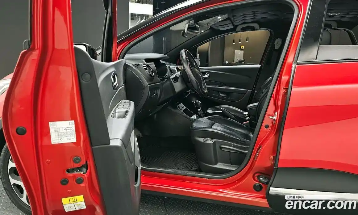 Renault QM3 2019 1.5 гидро в Москве № 937580, фото 10