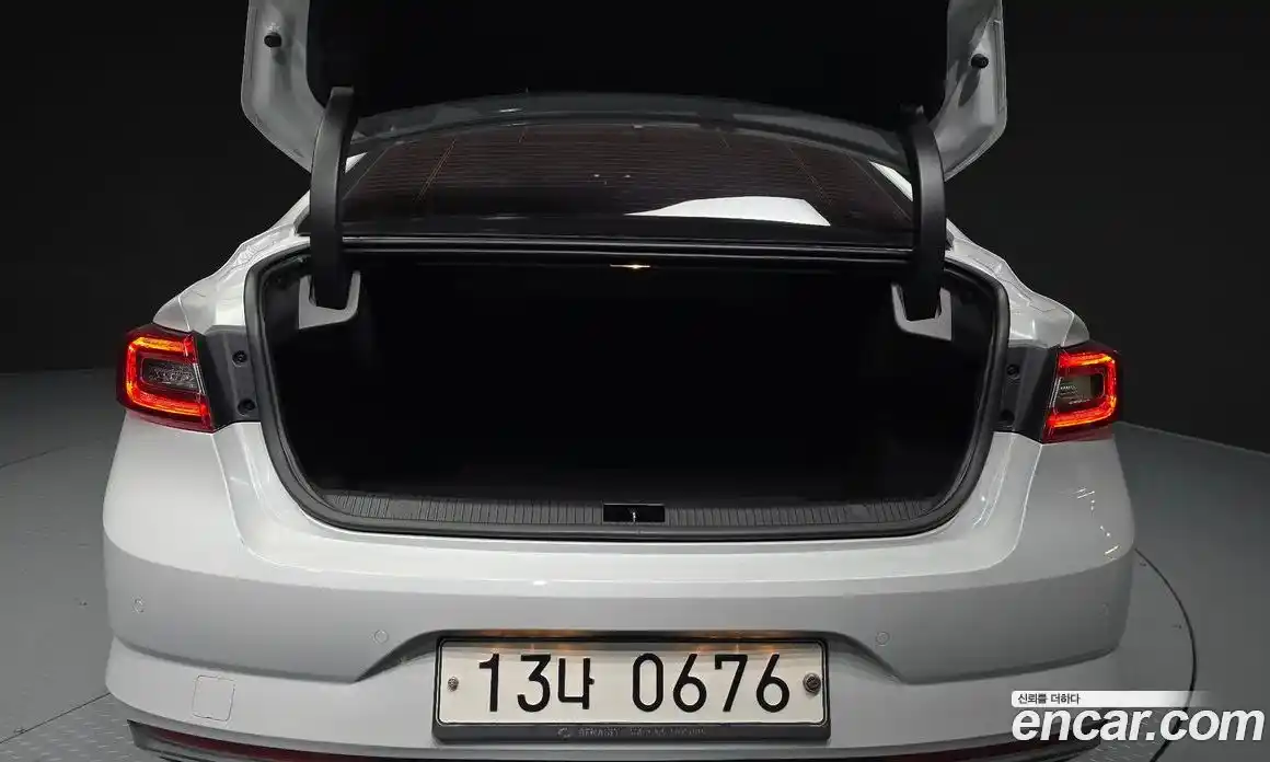 Renault SM6 2016 1.6 Автомат в Москве № 937595, фото 20