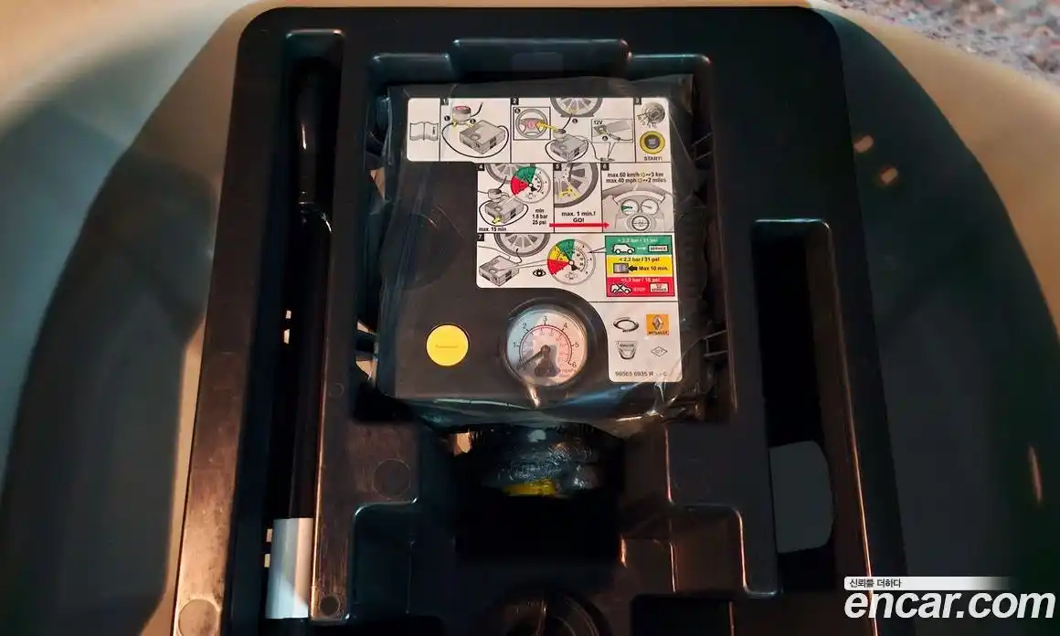 Renault QM3 2015 1.5 Автомат в Москве № 937754, фото 19