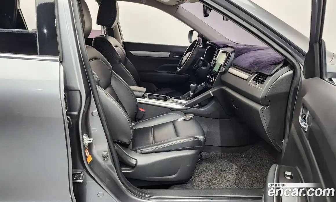 Renault QM6 2018 2.0 гидро в Москве № 937913, фото 11