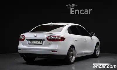 Renault SM3 2010 1.6 гидро в Москве № 937974, миниатюра 2