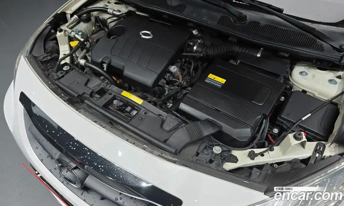 Renault SM3 2010 1.6 гидро в Москве № 937974, фото 6