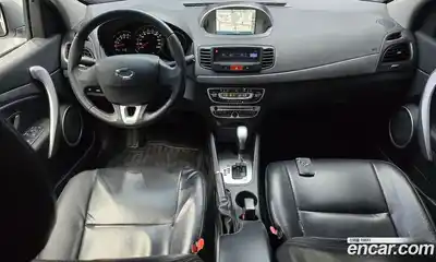 Renault SM3 2010 1.6 гидро в Москве № 937974, миниатюра 7