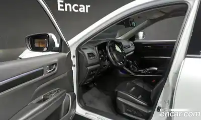 Renault QM6 2018 2.0 гидро в Москве № 938009, миниатюра 10