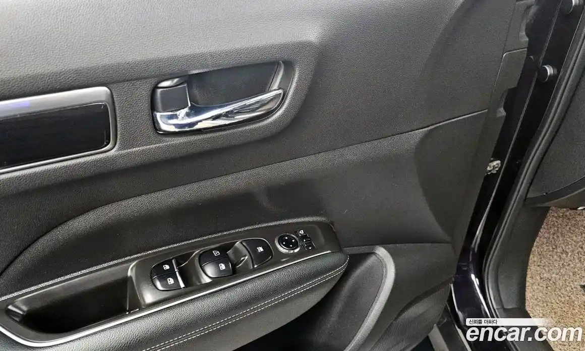 Renault QM6 2018 2.0 гидро в Москве № 938031, фото 20