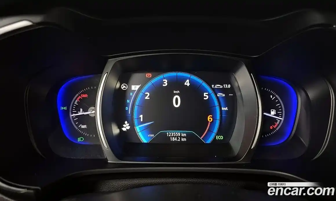 Renault QM6 2018 2.0 гидро в Москве № 938031, фото 8