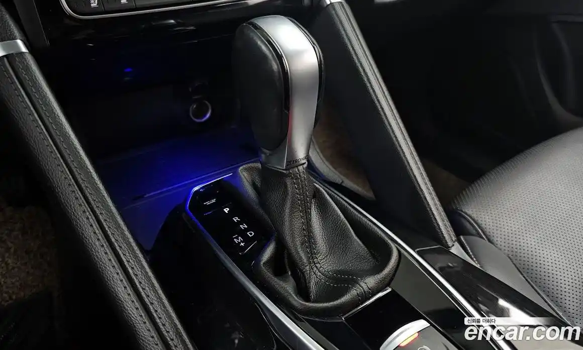 Renault QM6 2018 2.0 гидро в Москве № 938031, фото 9