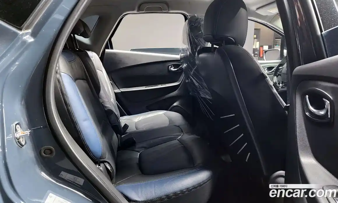 Renault QM3 2016 1.5 Автомат в Москве № 938095, фото 12