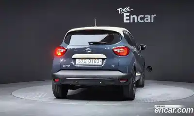 Renault QM3 2016 1.5 Автомат в Москве № 938095, миниатюра 4