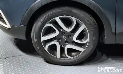 Renault QM3 2016 1.5 Автомат в Москве № 938095, миниатюра 5