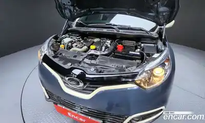 Renault QM3 2016 1.5 Автомат в Москве № 938095, миниатюра 6